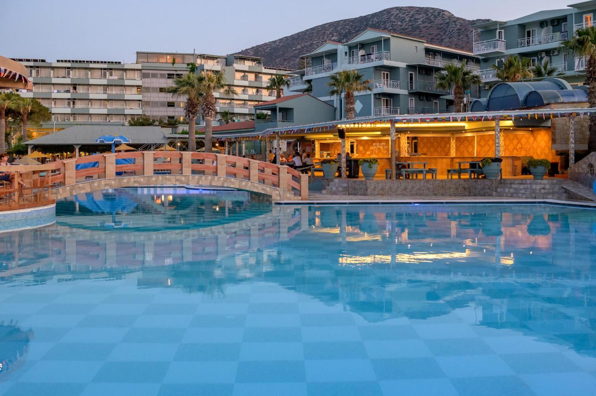 Eri Beach & Village Hotel Hersonissos  Exterior foto