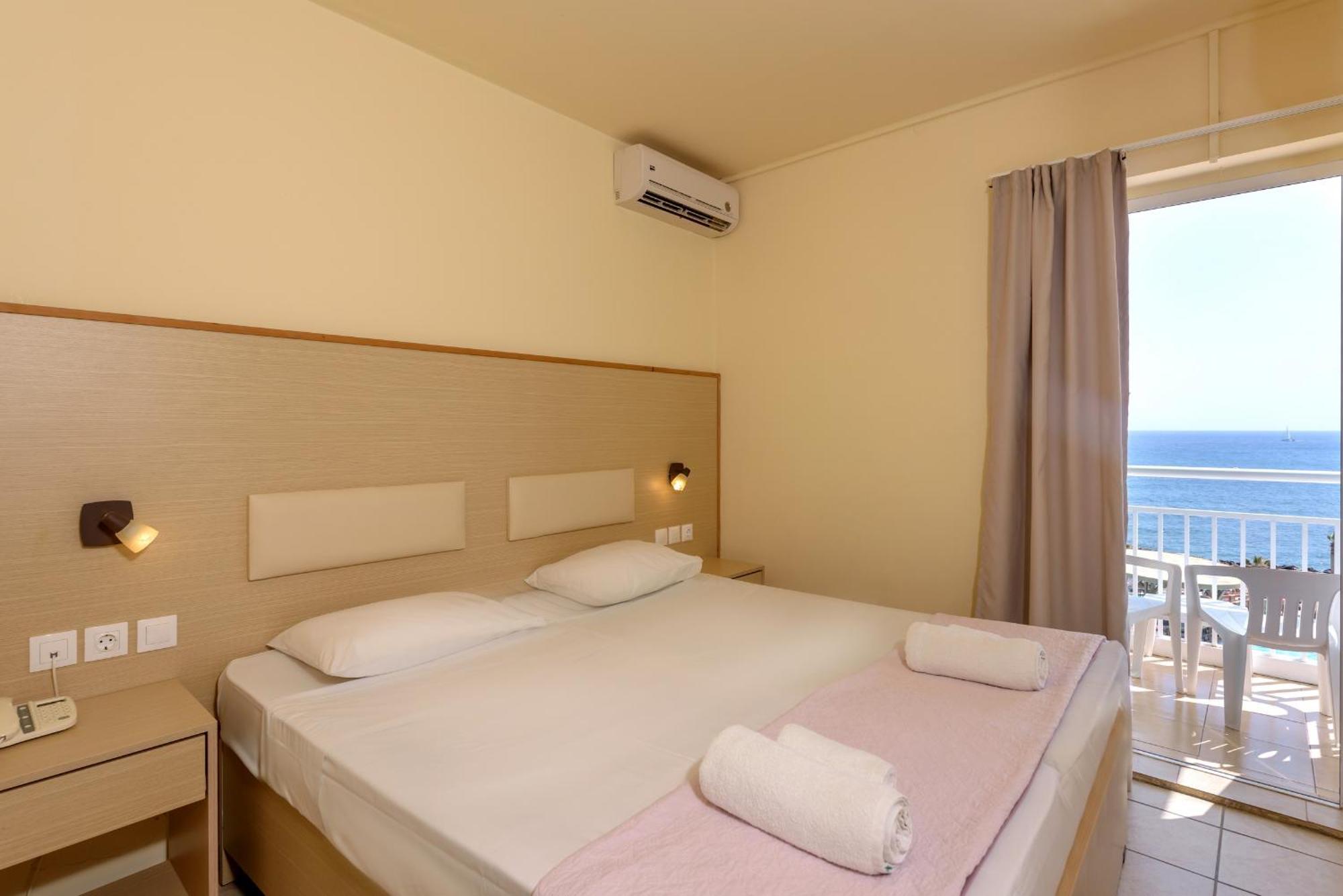 Eri Beach & Village Hotel Hersonissos  Exterior foto