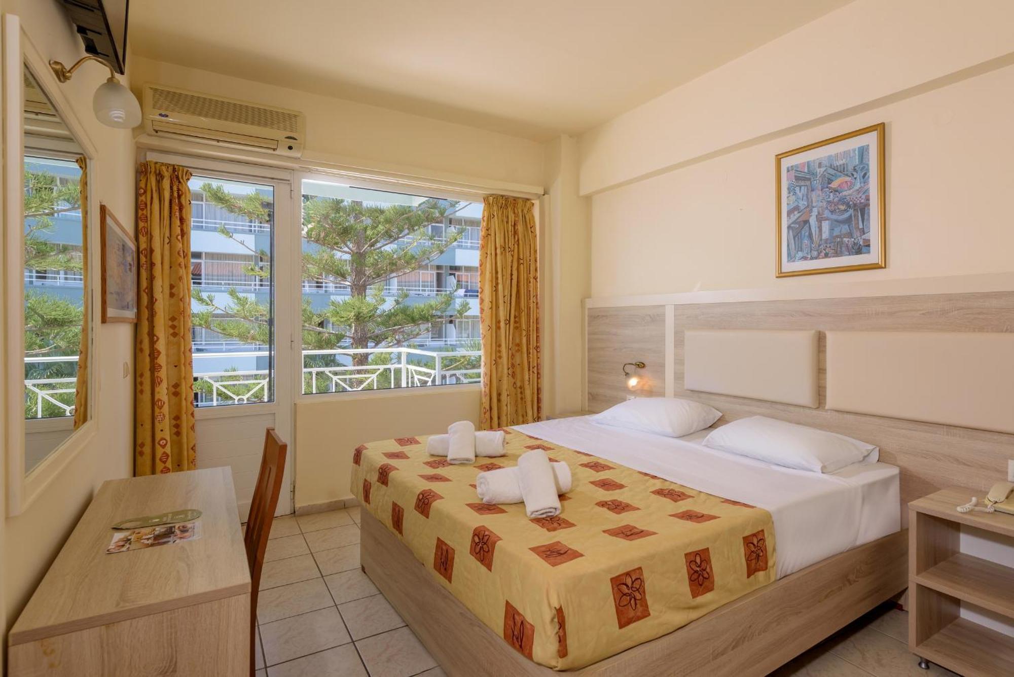 Eri Beach & Village Hotel Hersonissos  Exterior foto