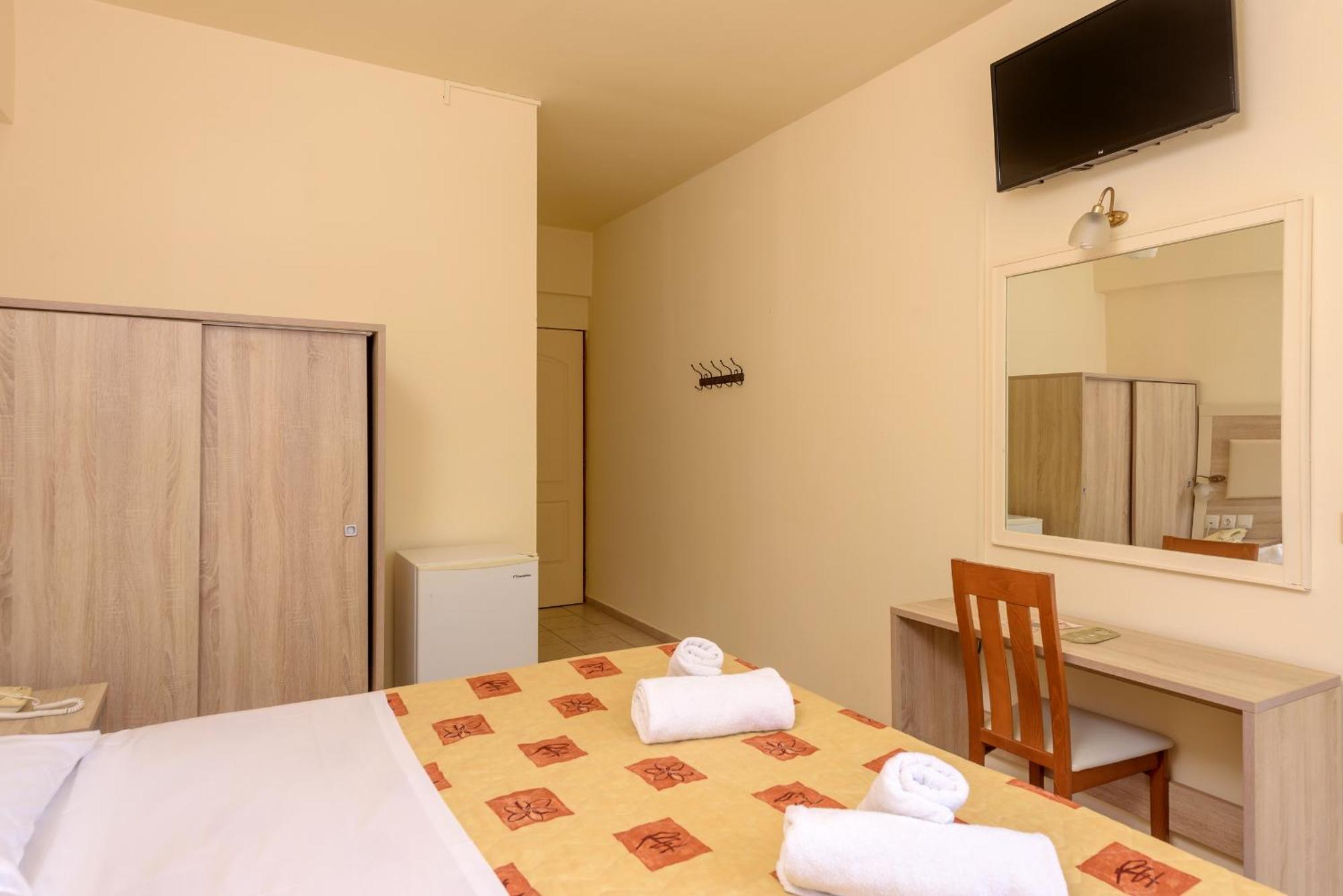 Eri Beach & Village Hotel Hersonissos  Exterior foto